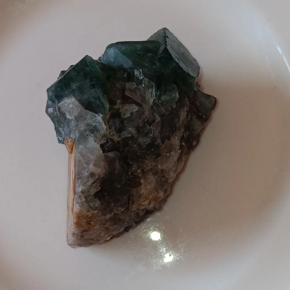 Stone Raw lepidolite with crystal - Picture 7 of 7